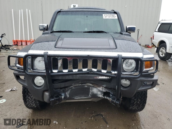 2006 Hummer H3 z VIN 5GTDN136268312932, wystawiony jako Copart lot #57137395 z przebiegiem 162 286 mil mil oraz Nie do naprawy • Non repairable. Historia ofert i sprzedaży dostępna na DreamBid. Obrazek 5.