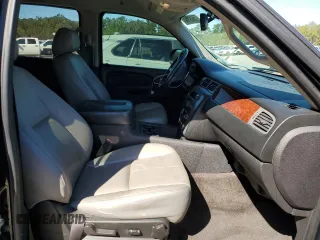 2011 GMC Yukon SLE with VIN 1GKS1AE02BR213992, listed as a Copart auction lot 75609704 with 133,536 mi miles and Salvage Title. Bid and sale history available at carsss.com. Image 7.
