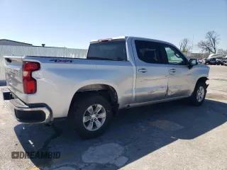 2020 Chevrolet Silverado 1500 LT with VIN 1GCUYDED4LZ226829, listed as a Copart auction lot 53317375 with 104,492 mi miles and Salvage Title. Bid and sale history available at DreamBid. Image 3.