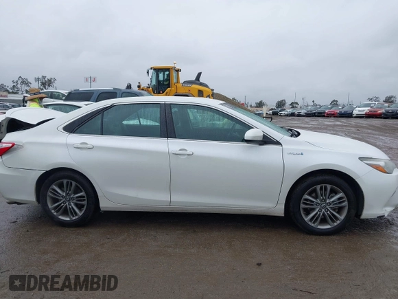 2017 Toyota Camry Hybrid LE with VIN 4T1BD1FK0HU207435, listed as a IAAI auction lot 41561337 with 194,716 mi miles. Bid and sale history available at carsss.com. Image 13.