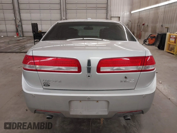 2012 Lincoln MKZ with VIN 3LNHL2GC6CR814031, listed as a IAAI auction lot 41864733 with 194,428 mi miles. Bid and sale history available at carsss.com. Image 17.