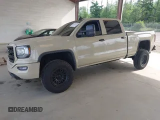 2018 GMC Sierra 1500 SLT z VIN 3GTU2NEC2JG227151, wystawiony jako IAAI lot #42439677 z przebiegiem 105 891 mil mil oraz . Historia ofert i sprzedaży dostępna na DreamBid. Obrazek 17.