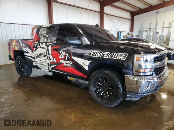 2017 Chevrolet Silverado 1500 LT with VIN 3GCUKREC4HG198074, listed as a Copart auction lot 55319615 with 105,950 mi miles and Salvage Title. Bid and sale history available at DreamBid. Image 4.