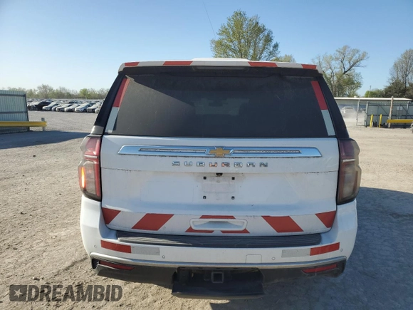 2021 Chevrolet Suburban LS z VIN 1GNSKBKD9MR259044, wystawiony jako Copart lot #51497115 z przebiegiem 369 395 mil mil oraz Czysty tytuł • Clean title. Historia ofert i sprzedaży dostępna na DreamBid. Obrazek 6.