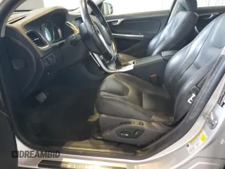 2015 Volvo S60 T5 Platinum with VIN YV1612TM2F2353008, listed as a Copart auction lot 69185513 with 70,403 mi miles. Bid and sale history available at carsss.com. Image 7.
