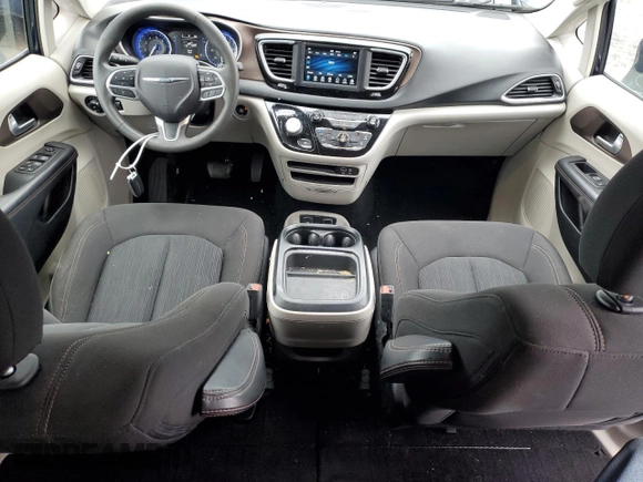 2018 Chrysler Pacifica Touring Plus with VIN 2C4RC1FG1JR178192, listed as a Copart auction lot 49412905 with 38,683 mi miles and Salvage Title. Bid and sale history available at DreamBid. Image 8.