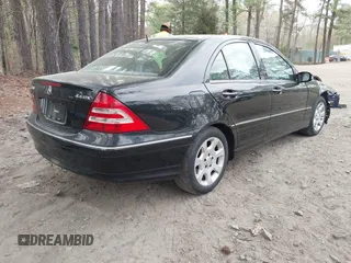 2006 Mercedes-Benz C 280 Luxury with VIN WDBRF92H26F769133, listed as a IAAI auction lot 41956583 with 196,593 mi miles and . Bid and sale history available at DreamBid. Image 4.