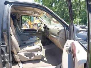 2004 Ford Excursion с VIN 1FMNU44S24EA00941, выставлен на аукционе IAAI как лот 42523737 с пробегом 162 528 миль миль и . История ставок и продаж доступна на DreamBid. Изображение 5.