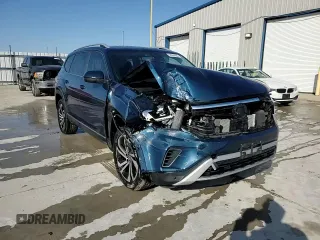 2022 Volkswagen Atlas SEL with VIN 1V2BP2CA7NC504537, listed as a Copart auction lot 52094685 with 63,114 mi miles and Salvage title. Bid and sale history available at DreamBid. Image 14.