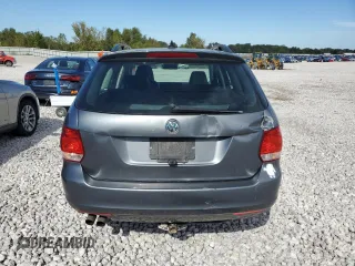 2010 Volkswagen Jetta SE with VIN 3VWTX7AJ7AM685974, listed as a Copart auction lot 72922774 with 160,572 mi miles and Salvage title. Bid and sale history available at DreamBid. Image 6.