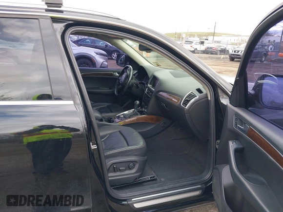 2011 Audi Q5 Premium Plus z VIN WA1LFAFPXBA018485, wystawiony jako IAAI lot #42050334 z przebiegiem 129 936 mil mil oraz . Historia ofert i sprzedaży dostępna na DreamBid. Obrazek 5.