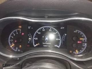 2018 Jeep Grand Cherokee Laredo E with VIN 1C4RJFAG9JC436803, listed as a IAAI auction lot 41572437 with 106,941 mi miles. Bid and sale history available at carsss.com. Image 7.