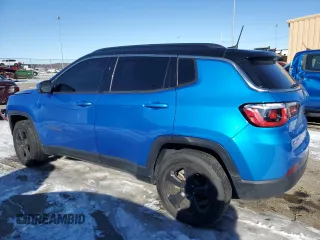2018 Jeep Compass Altitude with VIN 3C4NJDBB9JT470749, listed as a Copart auction lot 88246215 with 172,707 mi miles and Salvage Title. Bid and sale history available at carsss.com. Image 2.