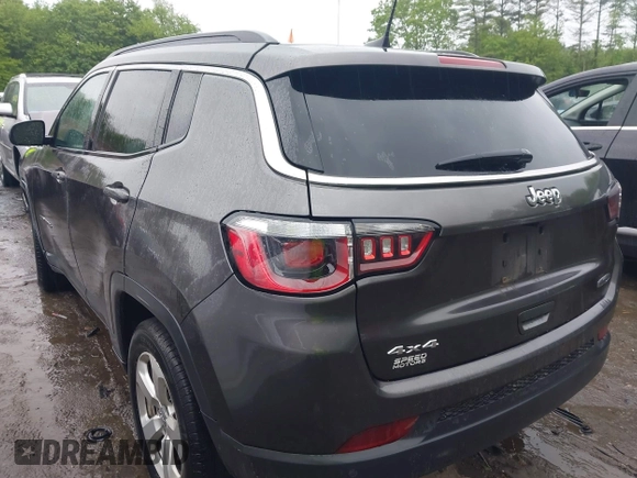 2018 Jeep Compass Latitude with VIN 3C4NJDBB5JT337129, listed as a IAAI auction lot 42330631 with 126,827 mi miles and . Bid and sale history available at DreamBid. Image 3.
