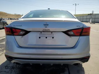 2019 Nissan Altima 2.5 SV with VIN 1N4BL4DV0KC252125, listed as a Copart auction lot 52453145 with 76,579 mi miles and Salvage Title. Bid and sale history available at carsss.com. Image 6.
