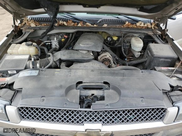 2004 Chevrolet Silverado 1500 Work Truck with VIN 2GCEC19V741292192, listed as a Copart auction lot 83988554 with 232,432 mi miles and Salvage Title. Bid and sale history available at carsss.com. Image 11.