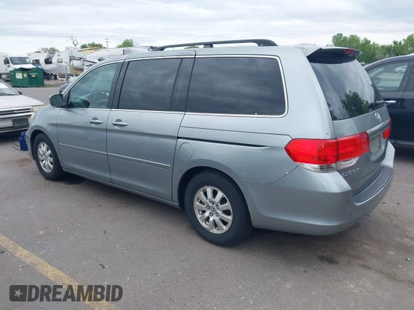 2009 Honda Odyssey EX-L with VIN 5FNRL38629B033203, listed as a IAAI auction lot 42172416 with 261,270 mi miles. Bid and sale history available at carsss.com. Image 3.