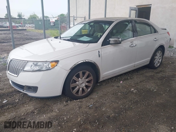 2012 Lincoln MKZ with VIN 3LNHL2GC1CR818892, listed as a IAAI auction lot 42518005 with 91,078 mi miles and . Bid and sale history available at DreamBid. Image 17.