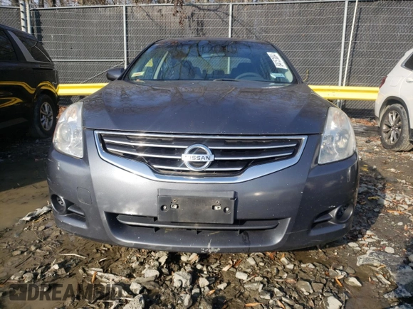 2012 Nissan Altima S with VIN 1N4AL2AP6CC235594, listed as a Copart auction lot 84153004 with 172,997 mi miles and Non Repairable. Bid and sale history available at DreamBid. Image 5.