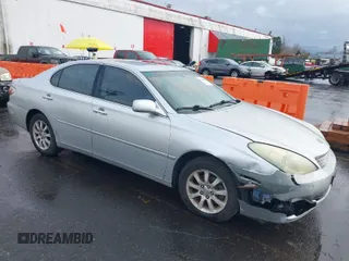 2003 Lexus ES 300 with VIN JTHBF30G830130603, listed as a IAAI auction lot 41849482 with 212,667 mi miles. Bid and sale history available at carsss.com. Image 1.