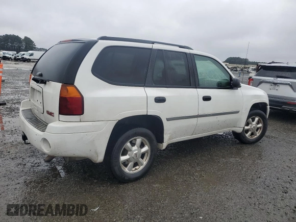 2007 GMC Envoy SLE with VIN 1GKDS13S672292951, listed as a Copart auction lot 45004595 with 296,307 mi miles and Salvage Title. Bid and sale history available at carsss.com. Image 3.