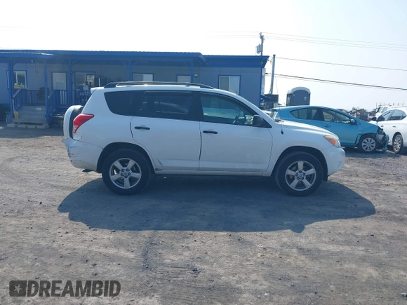 2006 Toyota RAV4 with VIN JTMZK33V066002489, listed as a IAAI auction lot 41191224 with 63,563 mi miles. Bid and sale history available at carsss.com. Image 13.