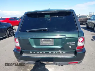 2010 Land Rover Range Rover Sport HSE Lux with VIN SALSK2D48AA212810, listed as a IAAI auction lot 41943041 with 111,896 mi miles and . Bid and sale history available at DreamBid. Image 16.