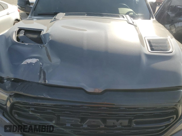 2024 Ram 1500 Limited с VIN 1C6SRFHT0RN109291, выставлен на аукционе Copart как лот 85306604 с пробегом 18 682 миль миль и Списание • Salvage title. История ставок и продаж доступна на DreamBid. Изображение 12.