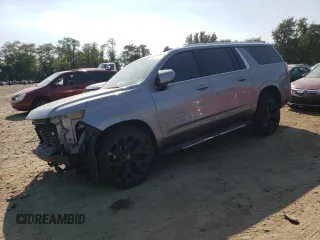 2023 Chevrolet Suburban LS z VIN 1GNSKBKD2PR184823, wystawiony jako Copart lot #71036134 z przebiegiem 42 991 mil mil oraz Szkoda całkowita • Salvage title. Historia ofert i sprzedaży dostępna na DreamBid. Obrazek 1.