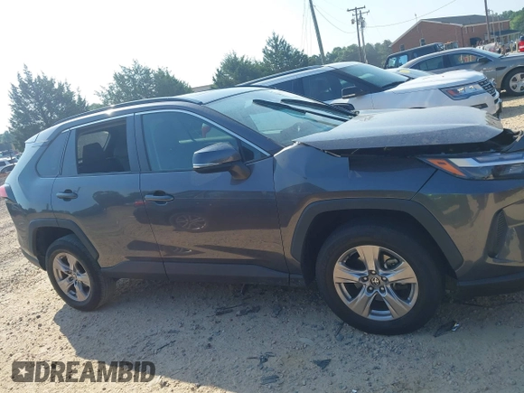2022 Toyota RAV4 XLE with VIN 2T3W1RFV6NC194245, listed as a IAAI auction lot 42608311 with 36,491 mi miles and . Bid and sale history available at DreamBid. Image 13.