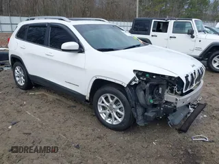 2017 Jeep Cherokee Latitude with VIN 1C4PJLCS9HW643000, listed as a IAAI auction lot 41459737 with 125,781 mi miles and . Bid and sale history available at carsss.com. Image 1.