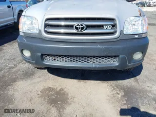 2001 Toyota Sequoia Limited with VIN 5TDBT48A21S027820, listed as a IAAI auction lot 41874513 with 237,717 mi miles. Bid and sale history available at carsss.com. Image 6.