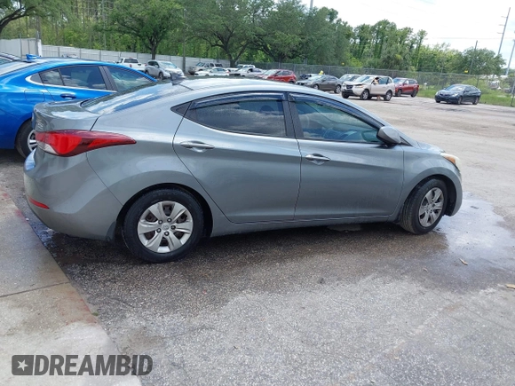 2016 Hyundai Elantra SE с VIN KMHDH4AE5GU650274, выставлен на аукционе IAAI как лот 42350418 с пробегом 124 416 миль миль и . История ставок и продаж доступна на DreamBid. Изображение 13.