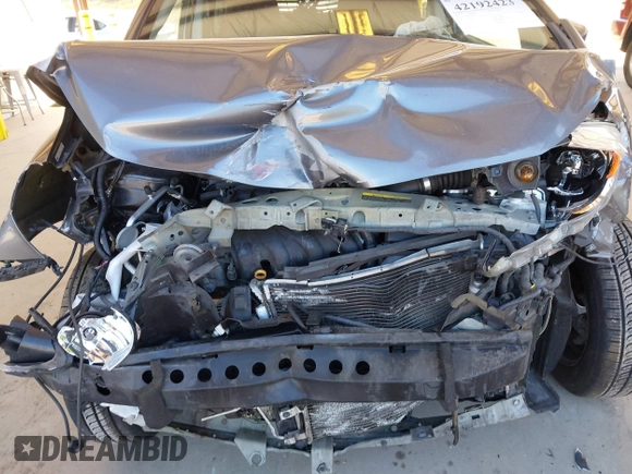 2016 Nissan Note S z VIN 3N1CE2CP2GL384317, wystawiony jako IAAI lot #42192423 z przebiegiem 73 846 mil mil oraz . Historia ofert i sprzedaży dostępna na DreamBid. Obrazek 6.