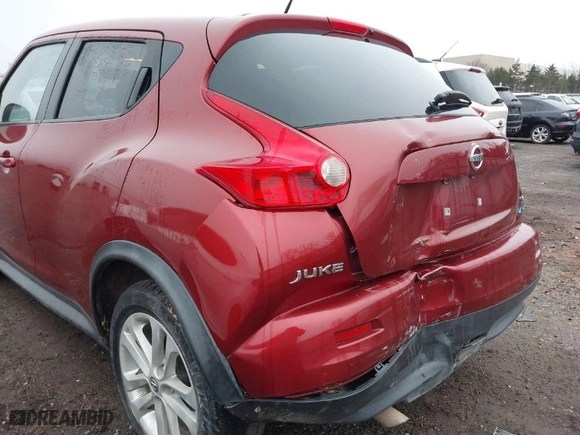 2013 Nissan Juke S with VIN JN8AF5MR8DT204854, listed as a IAAI auction lot 41146087 with 165,829 mi miles. Bid and sale history available at carsss.com. Image 6.