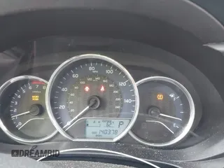 2015 Toyota Corolla L z VIN 2T1BURHE6FC315644, wystawiony jako IAAI lot #42203626 z przebiegiem 140 378 mil mil oraz . Historia ofert i sprzedaży dostępna na DreamBid. Obrazek 7.