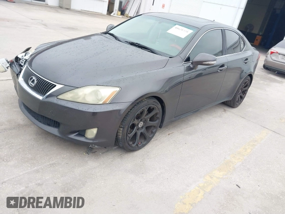 2009 Lexus IS 250 with VIN JTHBK262895095767, listed as a IAAI auction lot 41621721 with 157,331 mi miles. Bid and sale history available at carsss.com. Image 2.