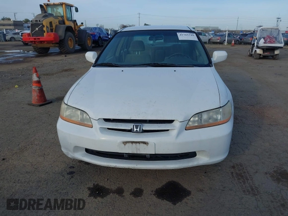 1999 Honda Accord LX with VIN JHMCG665XXC014090, listed as a IAAI auction lot 41765749 with 231,682 mi miles and . Bid and sale history available at DreamBid. Image 6.