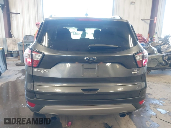2018 Ford Escape SE with VIN 1FMCU9GD1JUC36452, listed as a IAAI auction lot 41964531 with 89,457 mi miles. Bid and sale history available at carsss.com. Image 17.