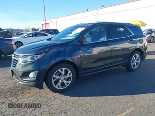 2020 Chevrolet Equinox LT with VIN 2GNAXLEX2L6122370, listed as a IAAI auction lot 41260943 with 65,948 mi miles. Bid and sale history available at carsss.com. Image 2.