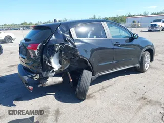 2021 Honda HR-V LX with VIN 3CZRU5H33MM726939, listed as a IAAI auction lot 41742626 with 52,086 mi miles. Bid and sale history available at carsss.com. Image 4.