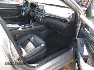 2019 Nissan Altima 2.5 SL with VIN 1N4BL4EV5KC185679, listed as a IAAI auction lot 41658107 with 136,662 mi miles. Bid and sale history available at carsss.com. Image 5.
