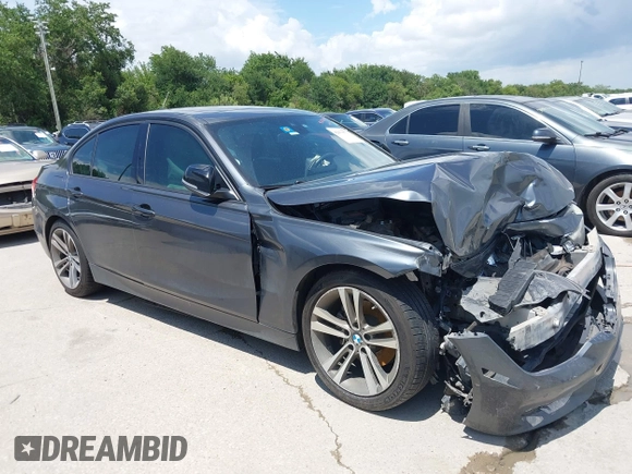 2015 BMW 3 Series 328i с VIN WBA3A5G5XFNS88465, выставлен на аукционе IAAI как лот 42676570 с пробегом 125 139 миль миль и . История ставок и продаж доступна на DreamBid. Изображение 13.