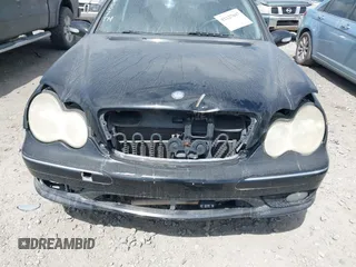 2006 Mercedes-Benz C 230 Sport с VIN WDBRF52H86F756007, выставлен на аукционе IAAI как лот 42127047 с пробегом Не указан миль и . История ставок и продаж доступна на DreamBid. Изображение 6.