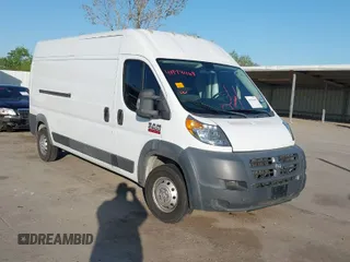 2015 Ram ProMaster Cargo with VIN 3C6TRVDG8FE501040, listed as a IAAI auction lot 41973468 with 151,465 mi miles. Bid and sale history available at carsss.com. Image 1.