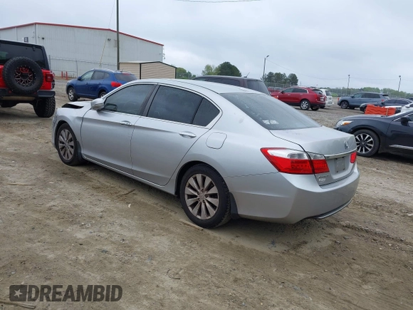 2013 Honda Accord Sdn EX-L with VIN 1HGCR2F86DA114954, listed as a IAAI auction lot 41919216 with 212,819 mi miles. Bid and sale history available at carsss.com. Image 3.
