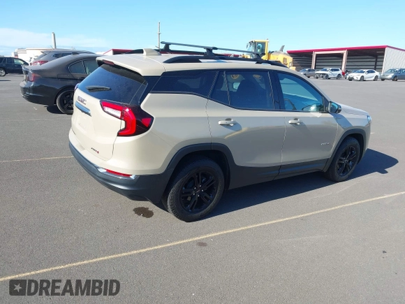 2022 GMC Terrain AT4 with VIN 3GKALYEV9NL259342, listed as a IAAI auction lot 42338407 with 31,590 mi miles and . Bid and sale history available at DreamBid. Image 4.