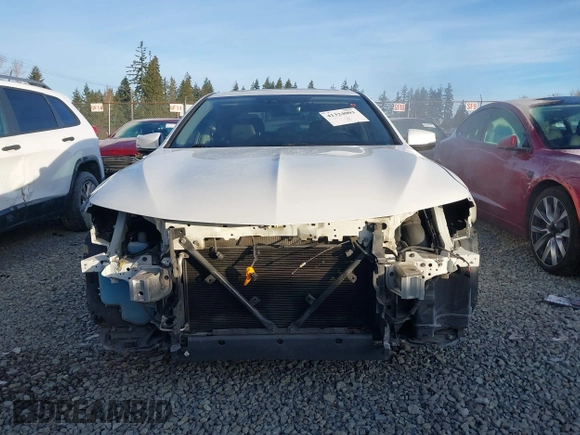 2018 Acura TLX w/Technology Pkg with VIN 19UUB1F59JA006980, listed as a IAAI auction lot 41324003 with 70,825 mi miles. Bid and sale history available at carsss.com. Image 6.