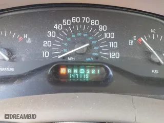 2003 Buick Century Custom with VIN 2G4WS52J331151314, listed as a IAAI auction lot 41970268 with 147,119 mi miles. Bid and sale history available at carsss.com. Image 7.
