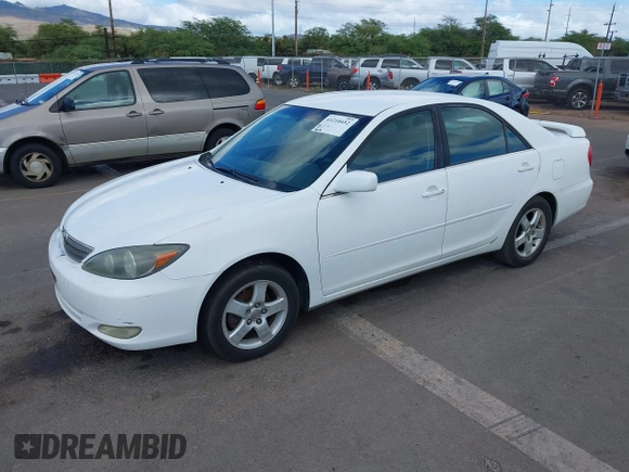 2002 Toyota Camry LE z VIN JTDBE32K020030113, wystawiony jako IAAI lot #41210452 z przebiegiem 190 486 mil mil oraz . Historia ofert i sprzedaży dostępna na DreamBid. Obrazek 2.